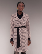 Trench Coat Mousse Geométrico Bege e Preta